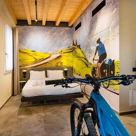 Italianflat - Verona's River, Free Parking For Car & Bike, Nature, Relax Guest house