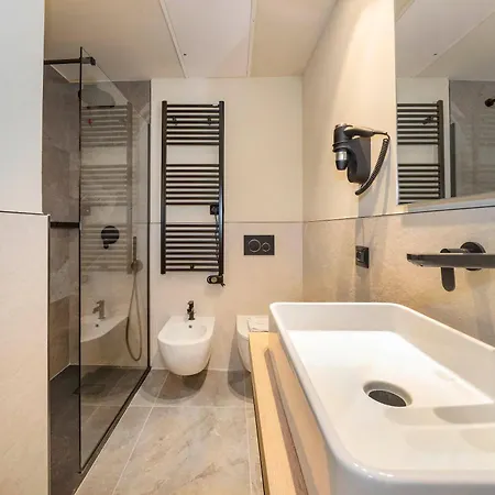 Italianflat - Verona's River, Free Parking For Car & Bike, Nature, Relax Guest house