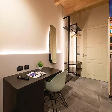 Italianflat - Verona's River, Free Parking For Car & Bike, Nature, Relax Gasthuis Verona