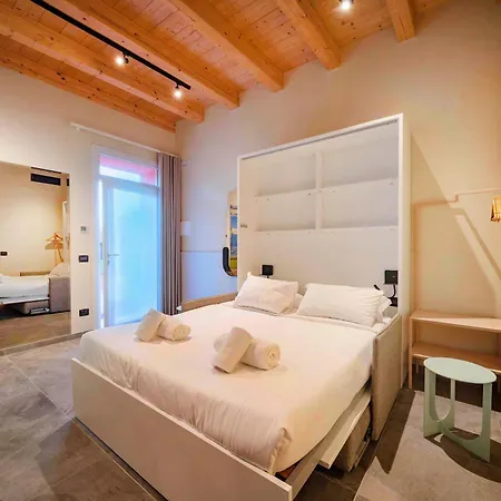 Italianflat - Verona's River, Free Parking For Car & Bike, Nature, Relax Verona