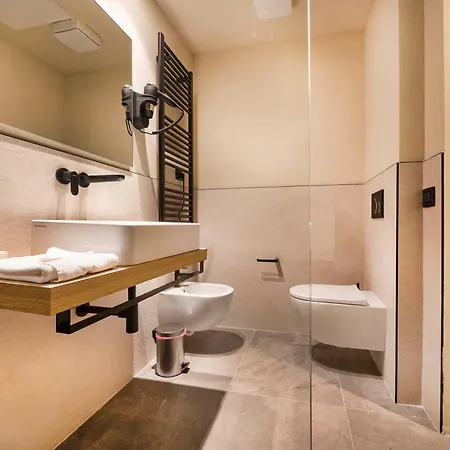 Italianflat - Verona's River, Free Parking For Car & Bike, Nature, Relax Guest house *