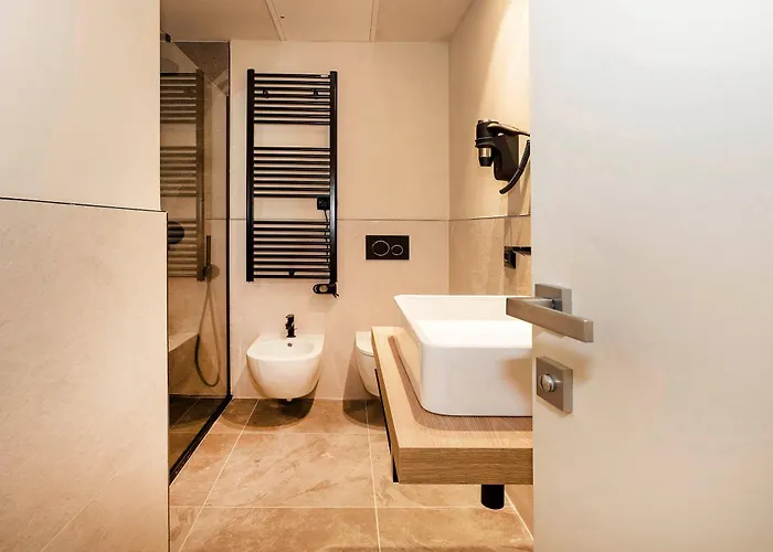 בית הארחה Italianflat - Verona's River, Free Parking For Car & Bike, Nature, Relax ורונה