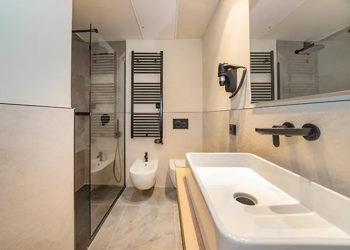 Italianflat - Verona's River, Free Parking For Car & Bike, Nature, Relax בית הארחה