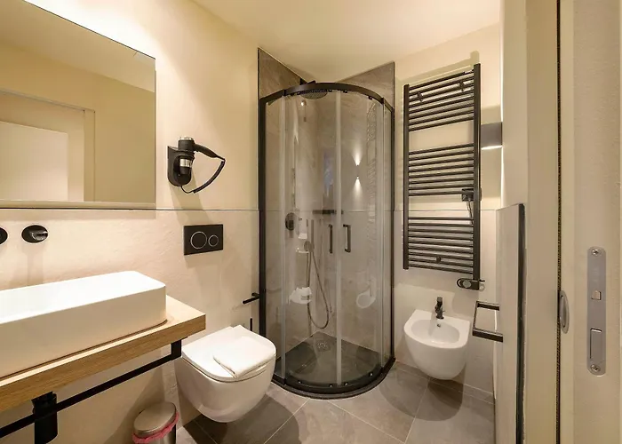 Italianflat - Verona's River, Free Parking For Car & Bike, Nature, Relax 3* ורונה