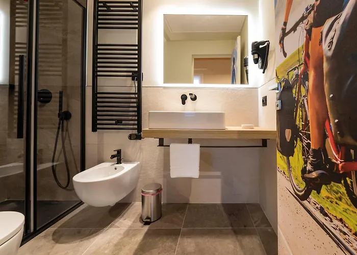 Italianflat - Verona's River, Free Parking For Car & Bike, Nature, Relax 3* ורונה