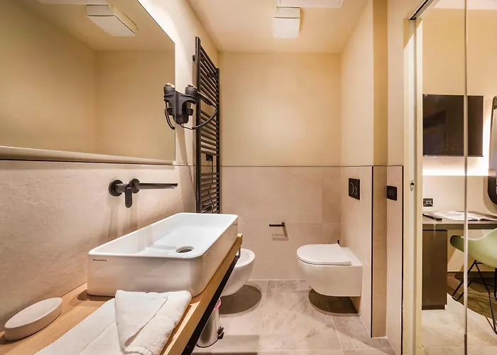 Italianflat - Verona's River, Free Parking For Car & Bike, Nature, Relax 3*