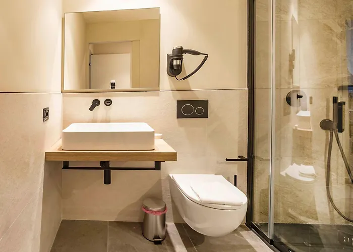 Italianflat - Verona's River, Free Parking For Car & Bike, Nature, Relax בית הארחה 3*