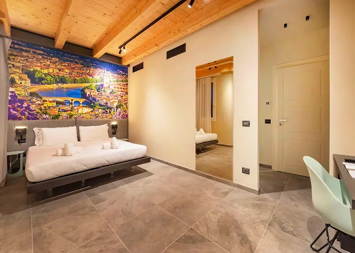 בית הארחה Italianflat - Verona's River, Free Parking For Car & Bike, Nature, Relax